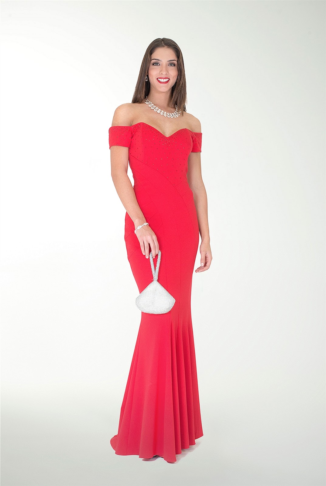 Compre Vestidos de Gala com o preço aceitável, a melhor qualidade e entrega rápida em Milanoo. Várias estilos de Vestidos de Gala para sua escolha!