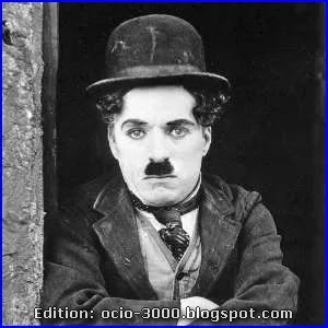Charlie Chaplin nació el 16 de abril del año 1889.