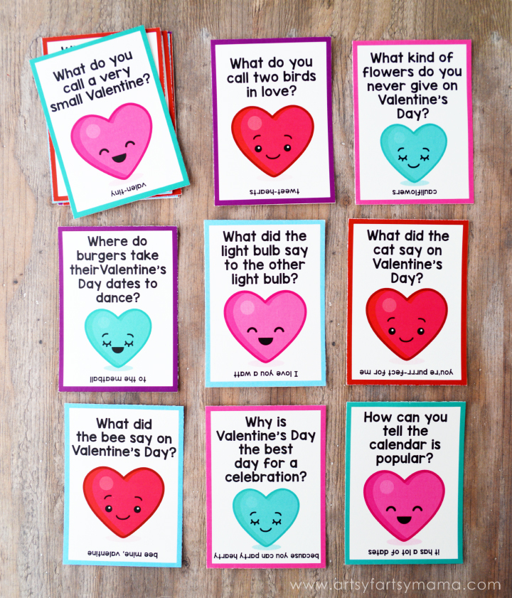 Free Printable Valentine Lunch Box Jokes at artsyfartsymama.com