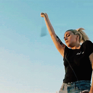 lady+gaga+perfect+illusion+video.gif