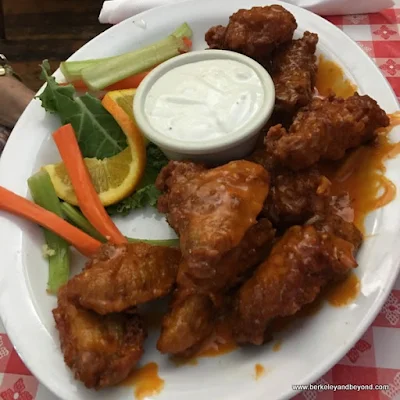 chicken wings at Ludy’s Main St. BBQ in Woodland, California