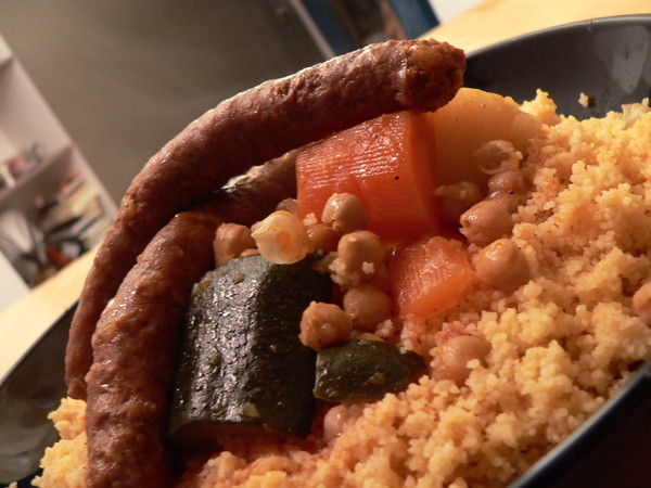 Découvrez la Recette Couscous aux merguez une spécialité de la cuisine tunisienne