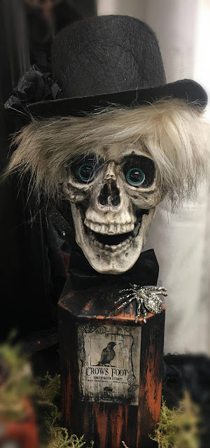 Хэллоуин, 31 октября, Halloween, All Hallows' Eve, All Saints' Eve, тыквы на Хэллоуин, декор для дома на Хэллоуин, украшения на Хэллоуин, декорирование предметов, мастер-классы на Хэллоуин, как украсить дом на Хэллоуин, варианты декора для меикрьера, шикарные праздничные украшения на Хэллоуин, монстры на Хэллоуин, привидения для интерьера, декор интерьера на Хэллоуин, оформление интерьера монстрами, привидения, тыквы, летучие мыши, зомби, страшилки, своими руками, идеи оформления на Хэллоуин, скелеты, Хэллоуин в интерьере, Декор для дома на Хэллоуин своими рукамиДекор для дома на Хэллоуин своими руками https://prazdnichnymir.ru/