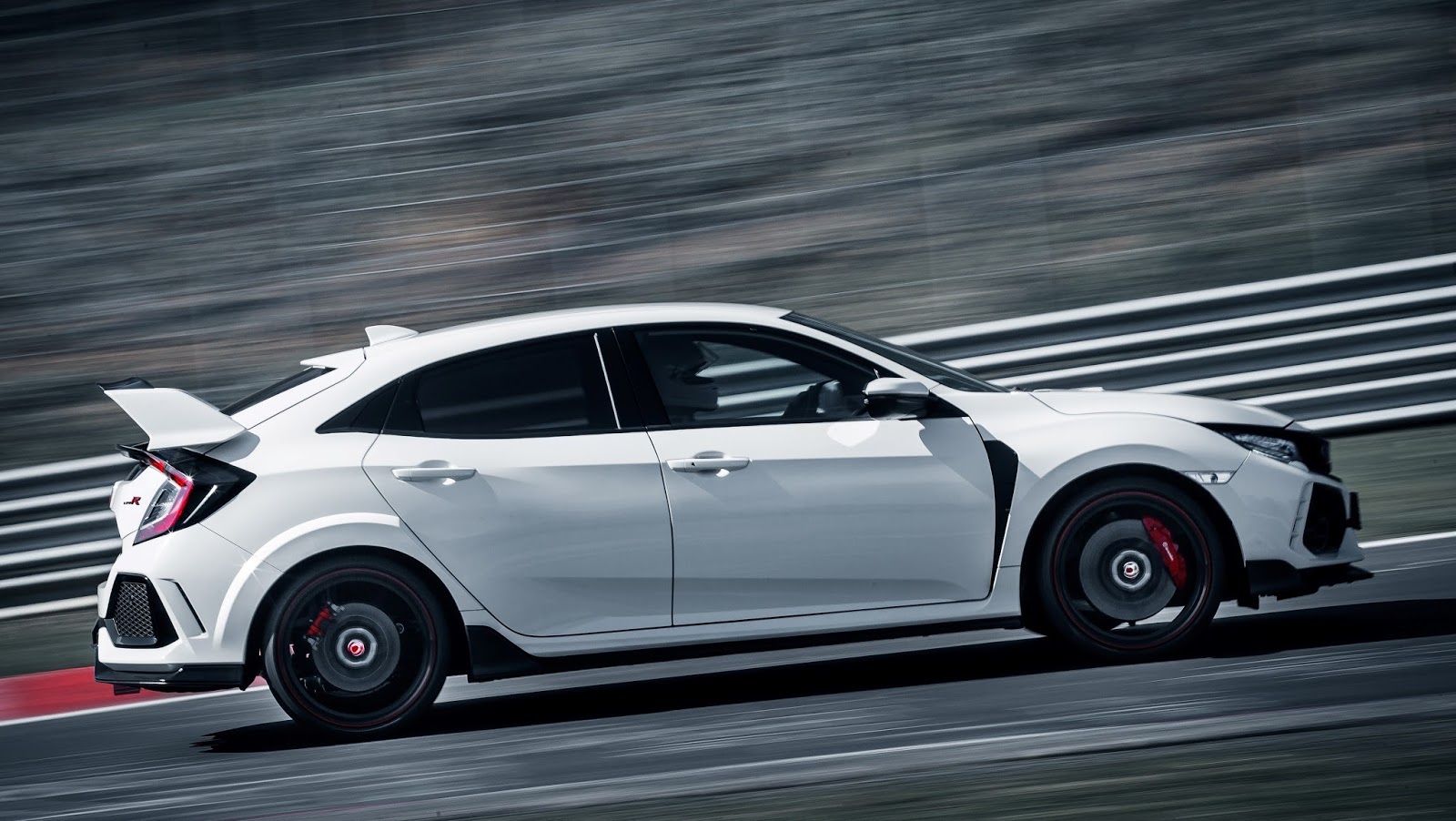 El Honda Civic Type R logró un nuevo record en Nürburgring : Autoblog