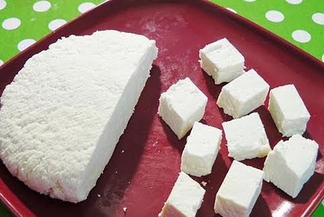 घर पर पनीर बनाने की विधि - Paneer Making Recipe in Hindi घर पर पनीर बनाने की विधि - Paneer Making Recipe in Hindi