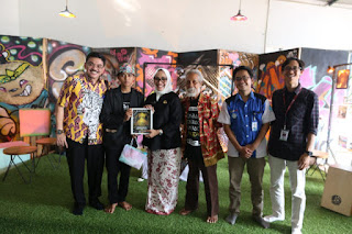 Literasi Bagian Penting Di Masyarakat Literasi Bagian Penting Di Masyarakat
