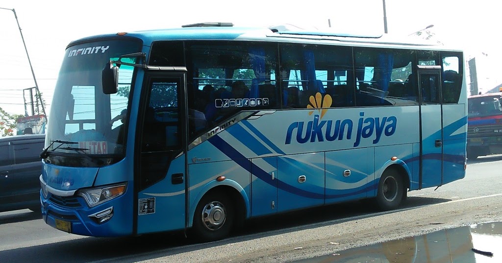 Rukun Jaya: Mengarungi Jalanan Indonesia dengan Sentuhan Keramahan dan Keandalan