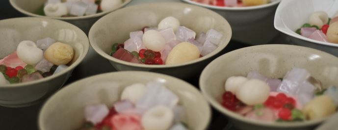 Resep Membuat Es Puding Yang Menyegarkan kali ini merupakan rujukan yang sengaja kami bagikan kepada pembaca yang mana mungkin s Resep Membuat Es Puding Yang Menyegarkan