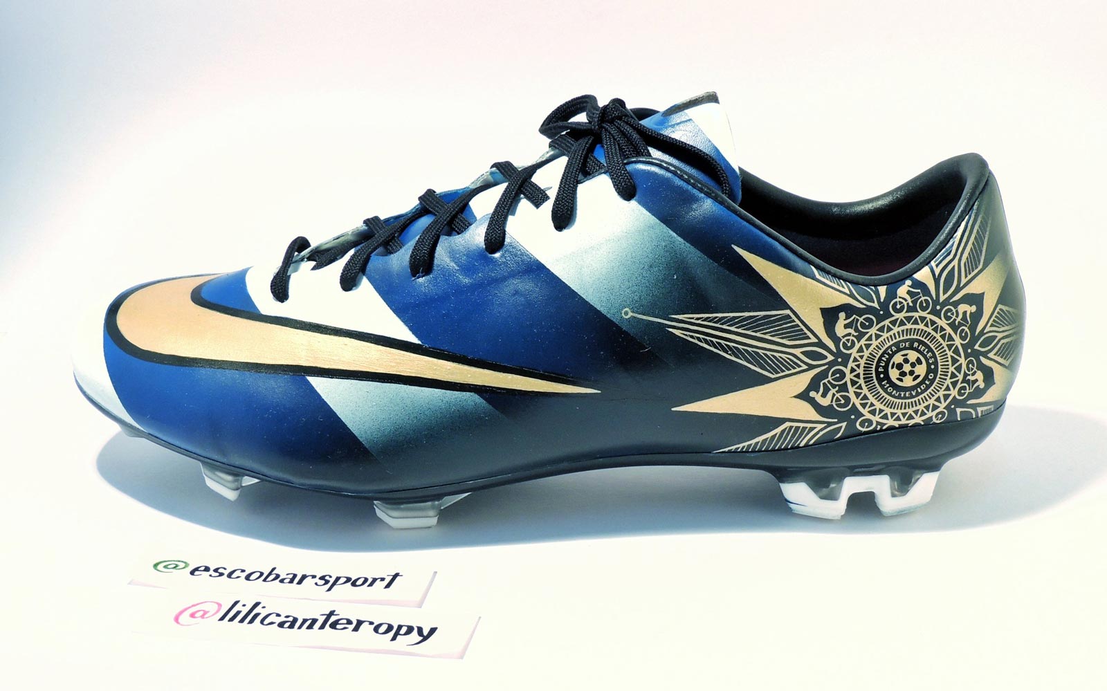 [Imagen: closer-look-alvaro-pereiras-custom-nike-...apor-3.jpg]