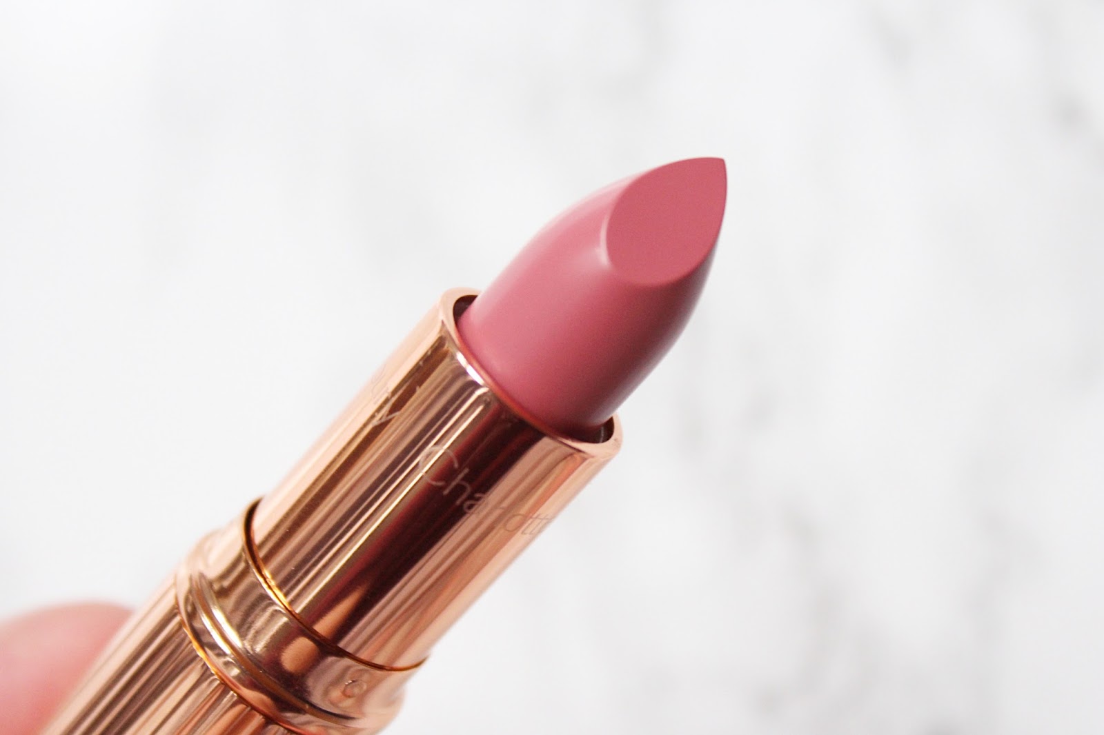 Charlotte Tilbury K.I.S.S.I.N.G Lipstick in The Duchess — Hannah Heartss