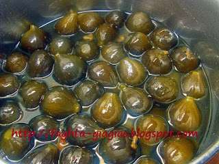 Σύκο γλυκό του κουταλιού - από «Τα φαγητά της γιαγιάς» Σύκο γλυκό του κουταλιού - από «Τα φαγητά της γιαγιάς»