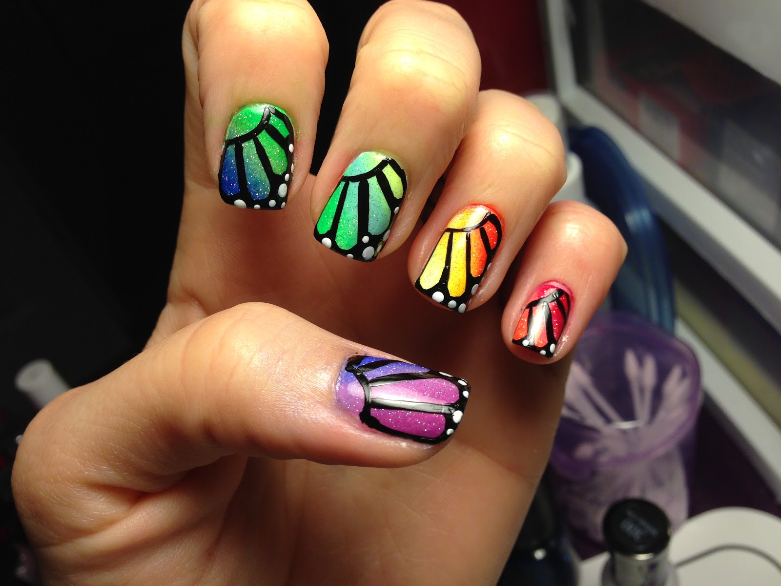Queen Nail Designs