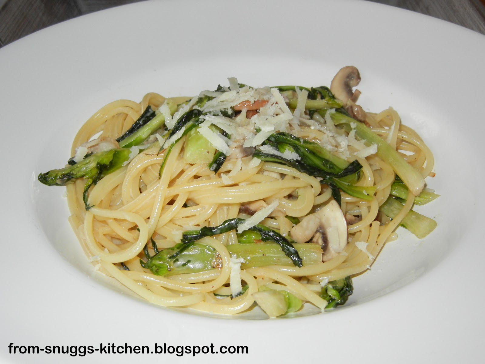 Spaghetti mit Puntarelle &amp; Champignons - From-Snuggs-Kitchen