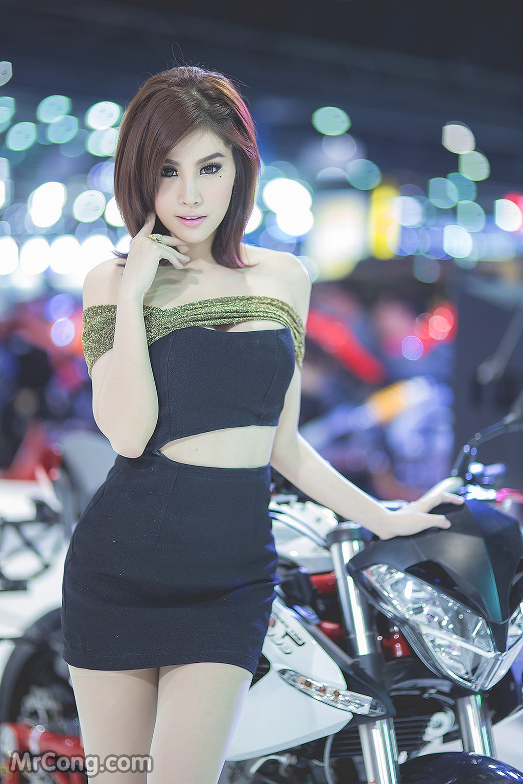 Beautiful and sexy Thai girls - Part 1 (415 photos)