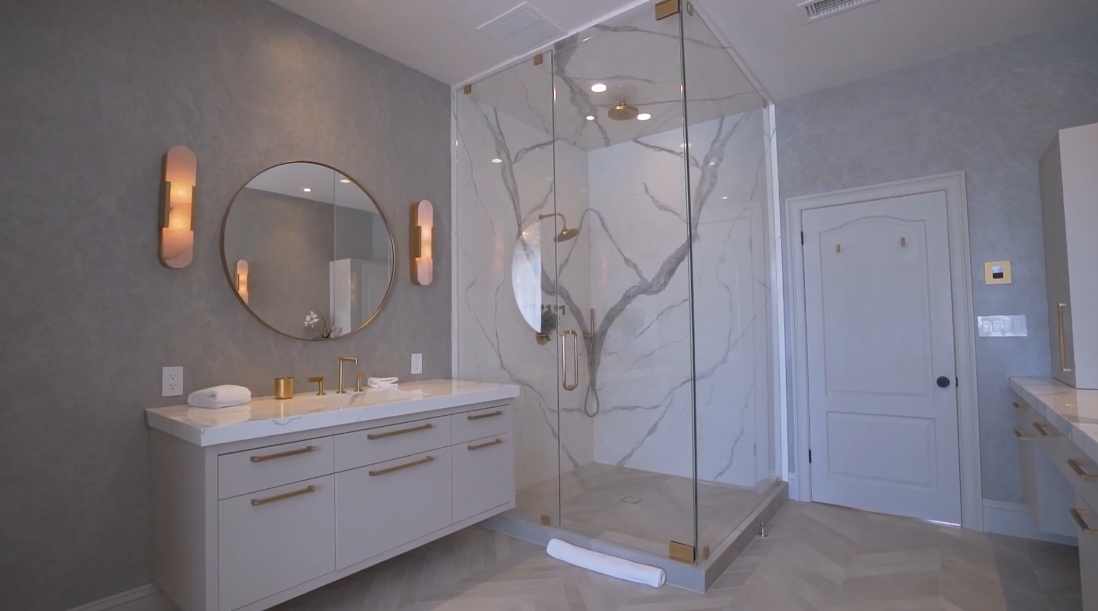 42 Interior Design Photos vs. 501 Riviera Isle Dr, Fort Lauderdale, FL