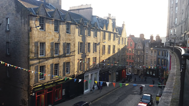 Cosa fare a Edimburgo in un week-end - Get in Globe Cosa fare a Edimburgo in un week-end - Victoria Terrace - Get in Globe