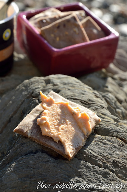 Crackers de sarrasin aux graines de lin ou aux algues (sans gluten)