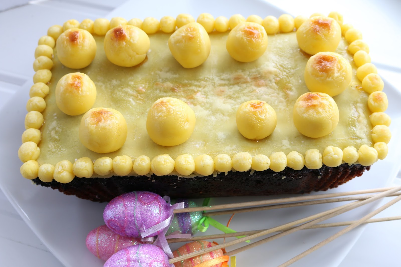 JibberJabberUK Easter Simnel Loaf Cake
