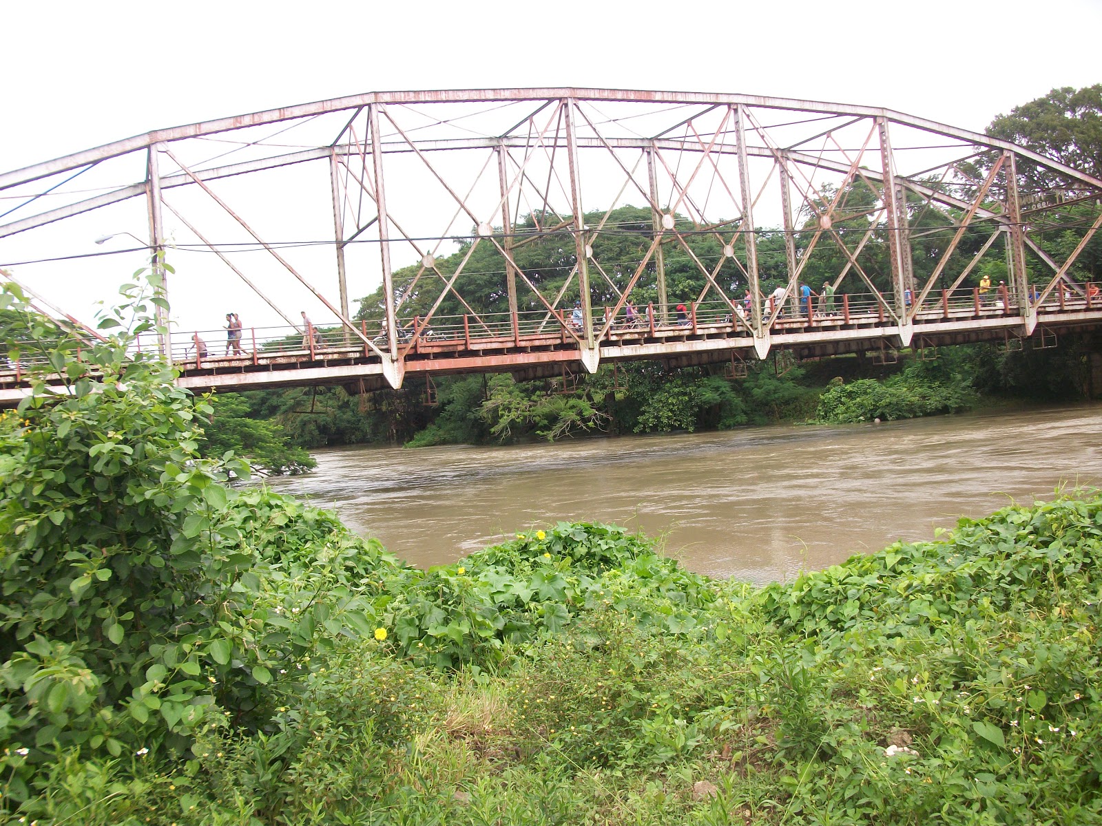 Sagua Viva Crece el río Sagua la Grande por lluvias de Sandy