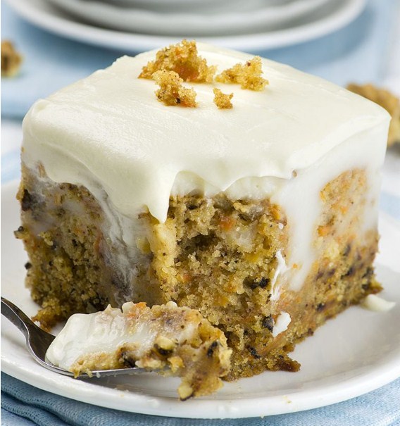 CARROT CAKE POKE CAKE - Foodandcake123