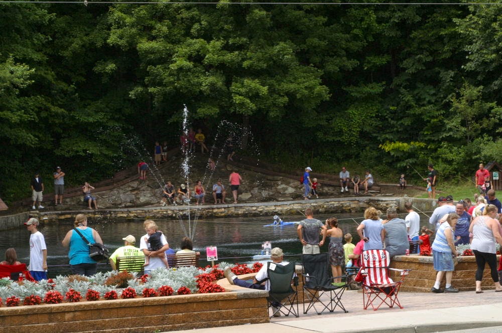 Peaches, Pearls, and Promises {Summer} Things to do in Rural Wisconsin