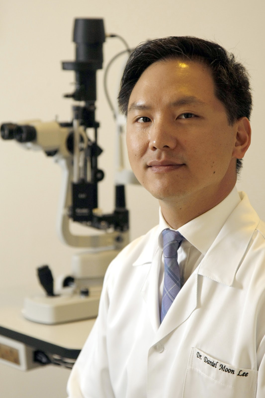 Dr Lee Moon Keen Lee moon keen adalah dokter spesialis neurologi asal