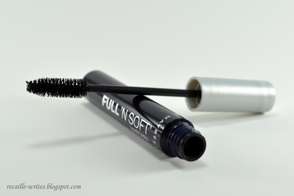 Rocaille Writes Review Maybelline Full 'N Soft Mascara
