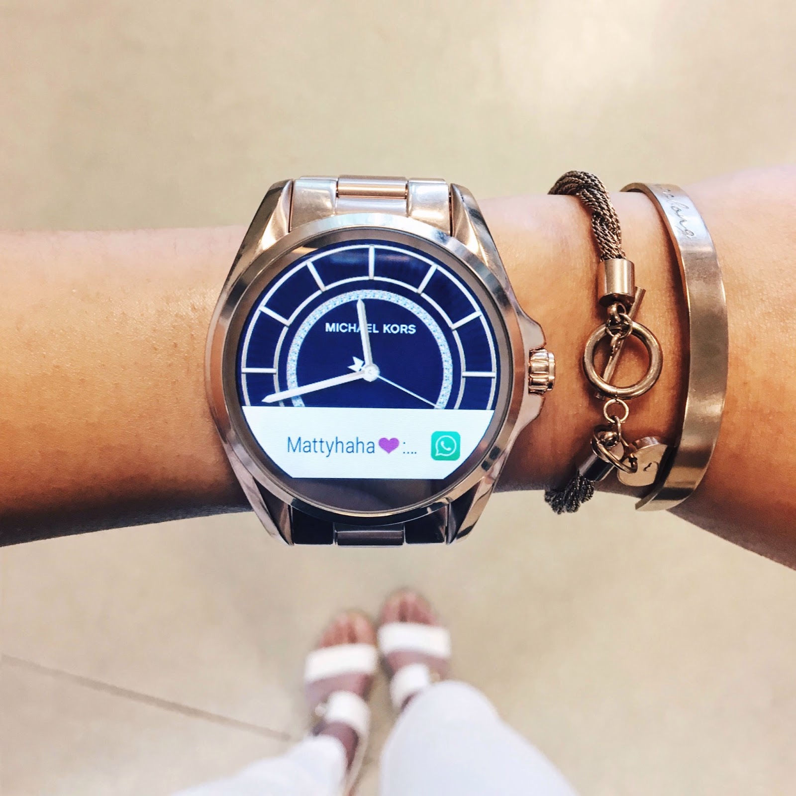 Fashion meets Tech - The New Michael Kors Access Smartwatch - MONGABONG