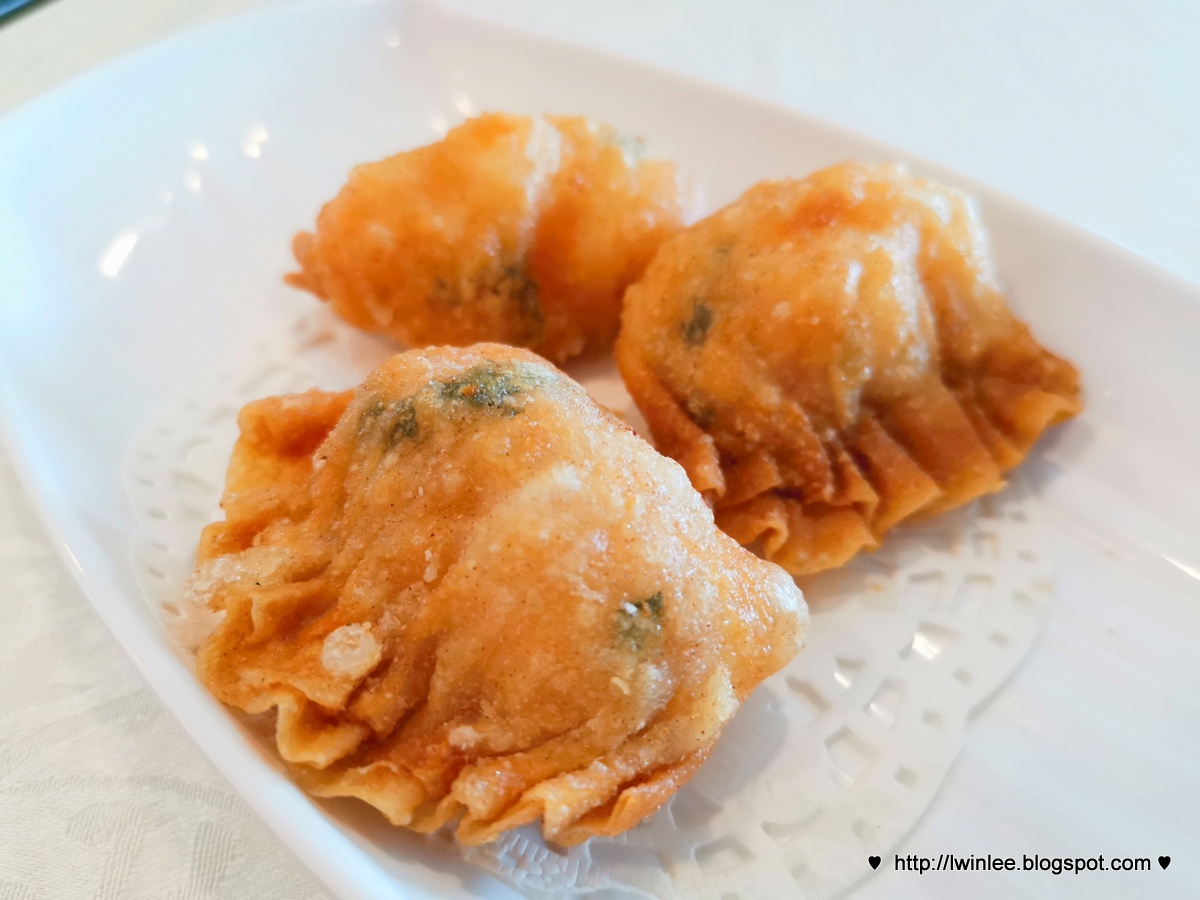 DIM SUM BY THE SEA SEAQUEEN, STRAITS QUAY