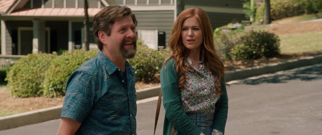 Espiando A Los Vecinos (2016)