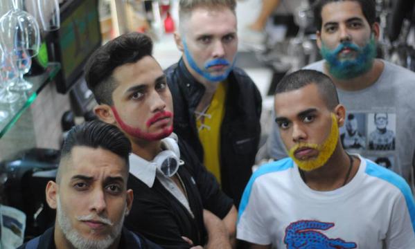 Barba colorida: tingir a barba virou moda no Rio de Janeiro