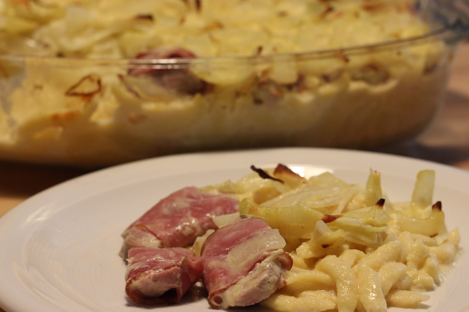 Leckereien aus der (Mini-)Küche: Schweinefiletmedaillons mit Zwiebel ...