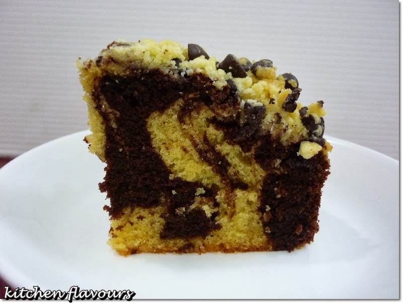 kitchen flavours Marbled Chocolate Crumble Cake Bake Along 59