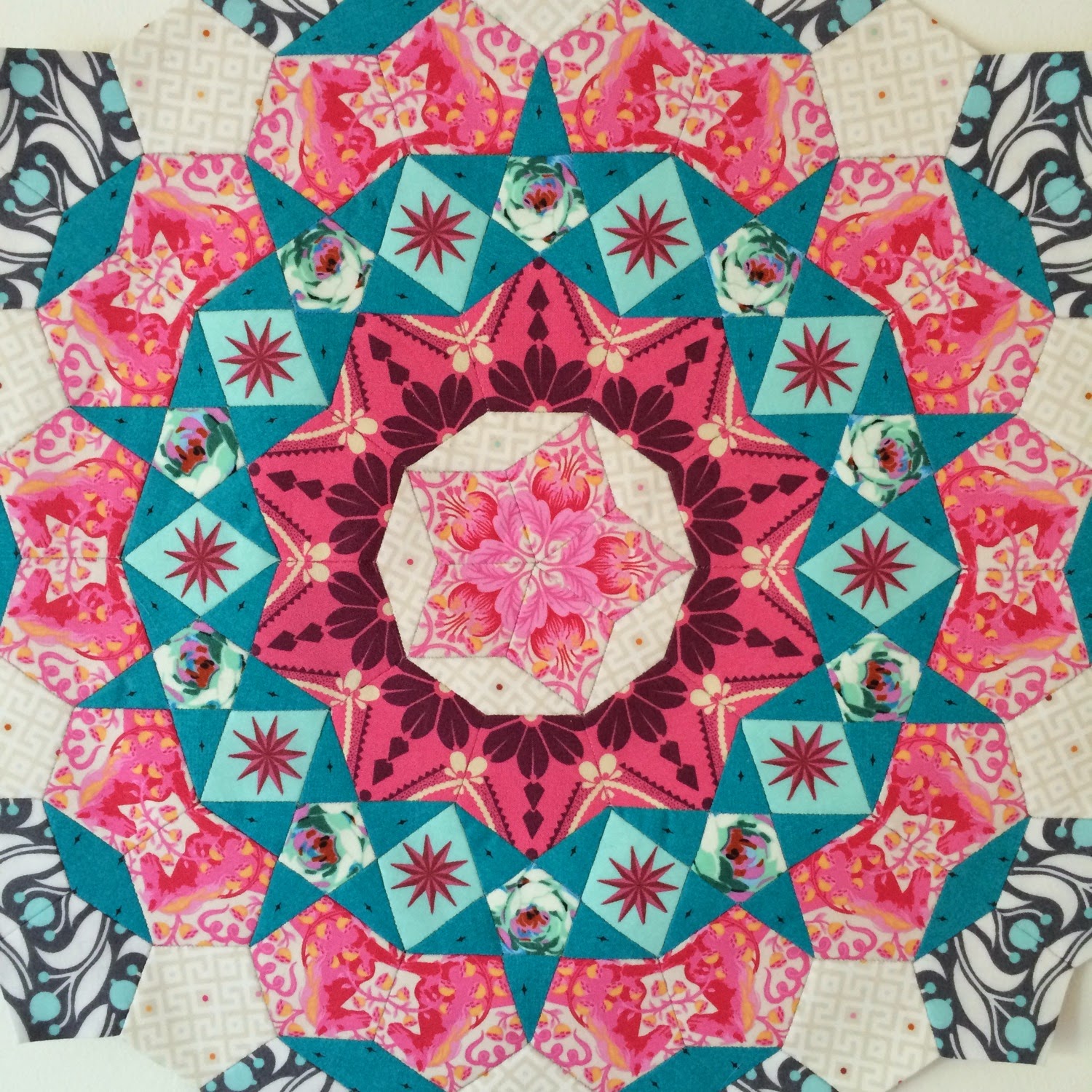 What Is The Difference Between Paper Piecing And English Paper Piecing 