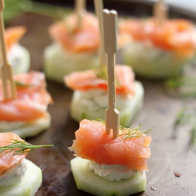 Smoked Salmon and Cream Cheese Cucumber Bites #brunch #appetizer Smoked Salmon and Cream Cheese Cucumber Bites #brunch #appetizer