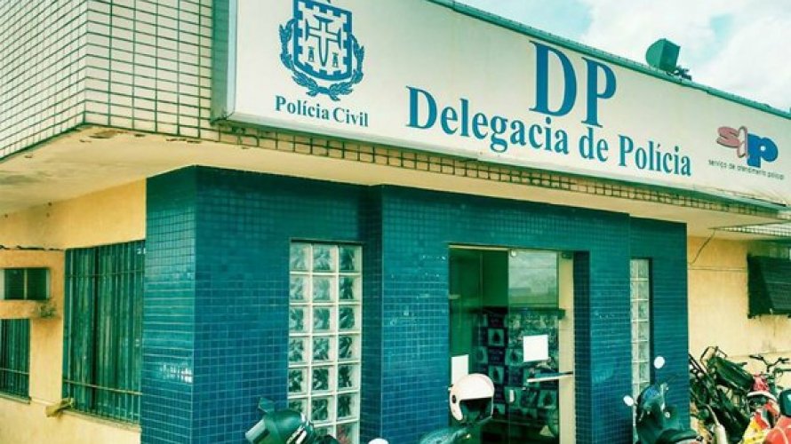 Festa do pó: cerca de 30 pessoas são conduzidas à delegacia em Ribeira do Pombal Festa do pó: cerca de 30 pessoas são conduzidas à delegacia em Ribeira do Pombal