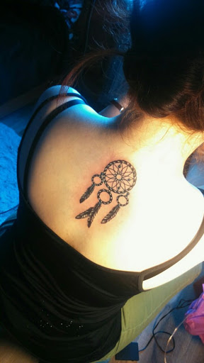 Centrado dreamcatcher na parte de tras