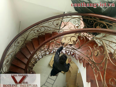Báo giá cầu thang lan can sắt mỹ thuật đầy đủ chi tiết mới nhất Bao gia cau thang lan can sat my thuat day du chi tiet moi nhat
