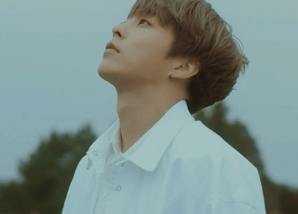 Lirik Lagu You dari Xiumin Lengkap dengan Terjemahan Lirik Lagu You dari Xiumin Lengkap dengan Terjemahan