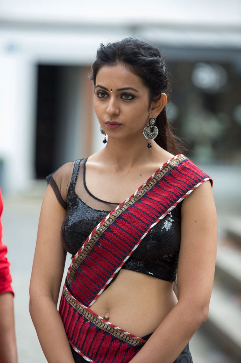 Tamil Actr Team Rakul Preet In Hot Black Saree