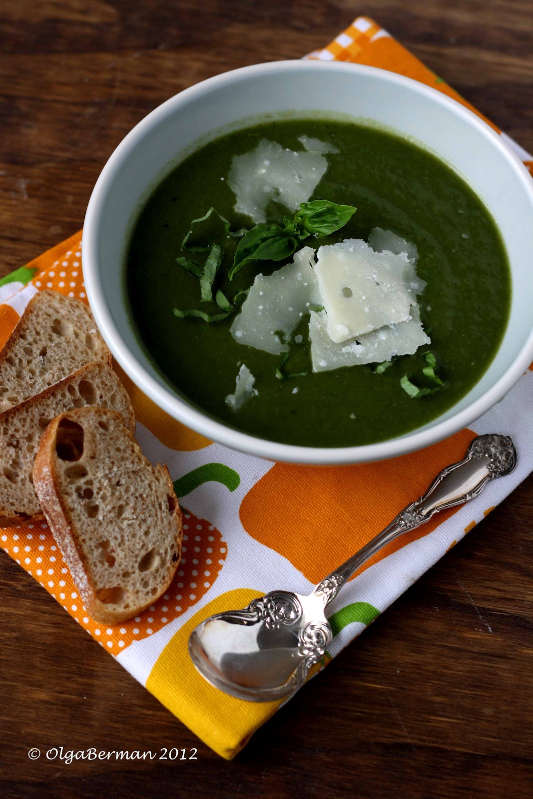 Mango & Tomato Cream of Asparagus & Spinach Soup Recipe