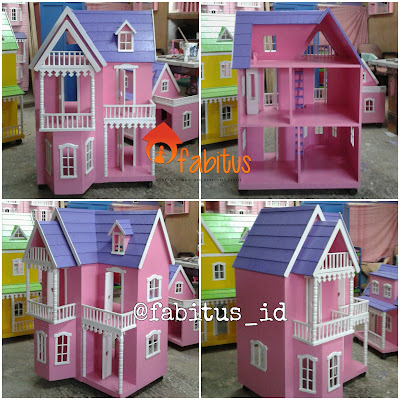 Rumah Boneka Barbie Medium
