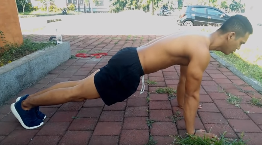 Posisi Push Up Yang Benar Untuk Membentuk Otot Lengan - Seputar Bentuk