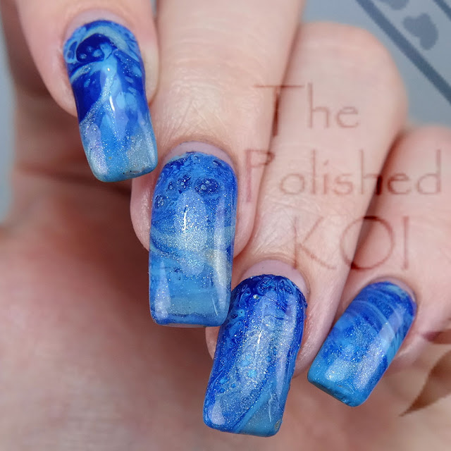 Blue Fluid Nail Art 