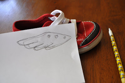 Como hacer alas para las zapatillas en Recicla Inventa
