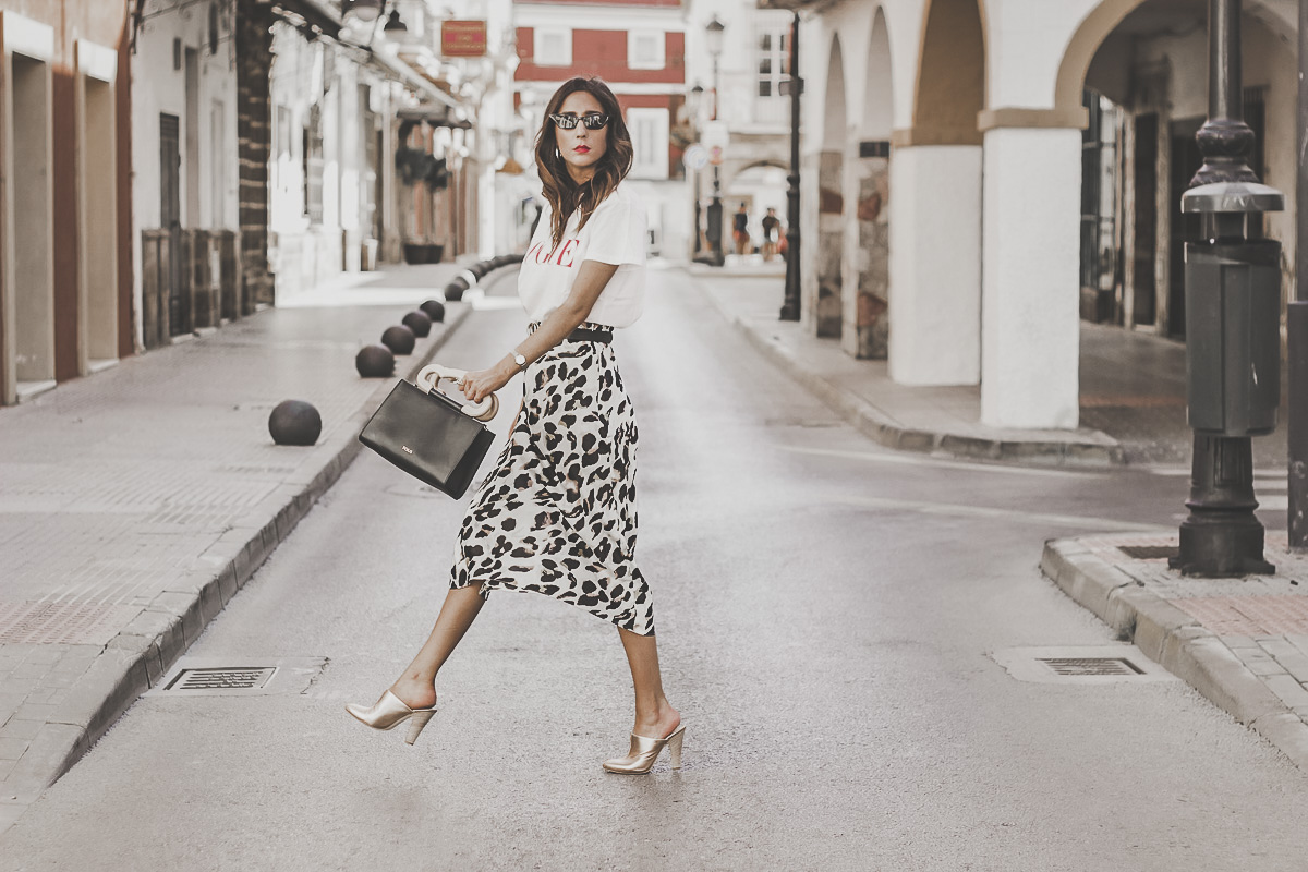 STRIKE A POSE - SJP Shoes
