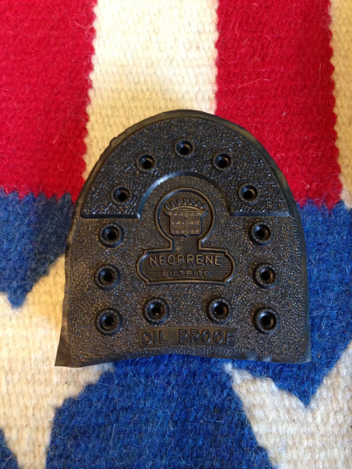 REVIVE SNAKE Shoes&Bag Repair CAT'S PAW ヒール・BILTRAITEソール・ヒール入荷☆