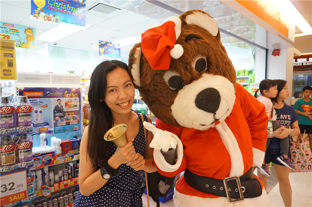 Maple's diary Toy Bank, A Gift of Love for over 400 Children Gift