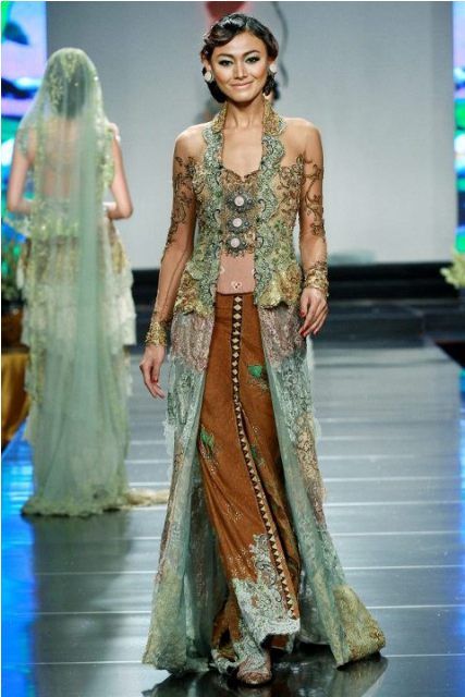 Model Gaun Kebaya yang Sedang Trend