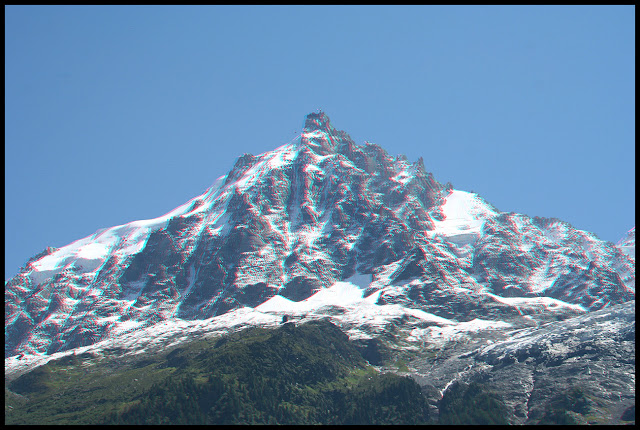 The station of the Aiguille du Midi has several terraces where visitors can take in the spectacular views of the French, Swiss and Italian Alps.